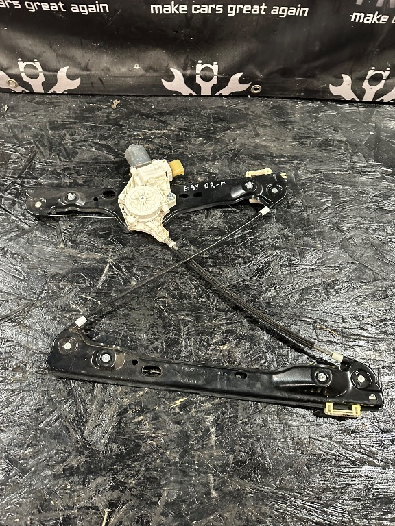 Motoras geam electric macara dreapta fata BMW E90 E91 E92 - Cod 67 62 7 189 164 - imagine 1