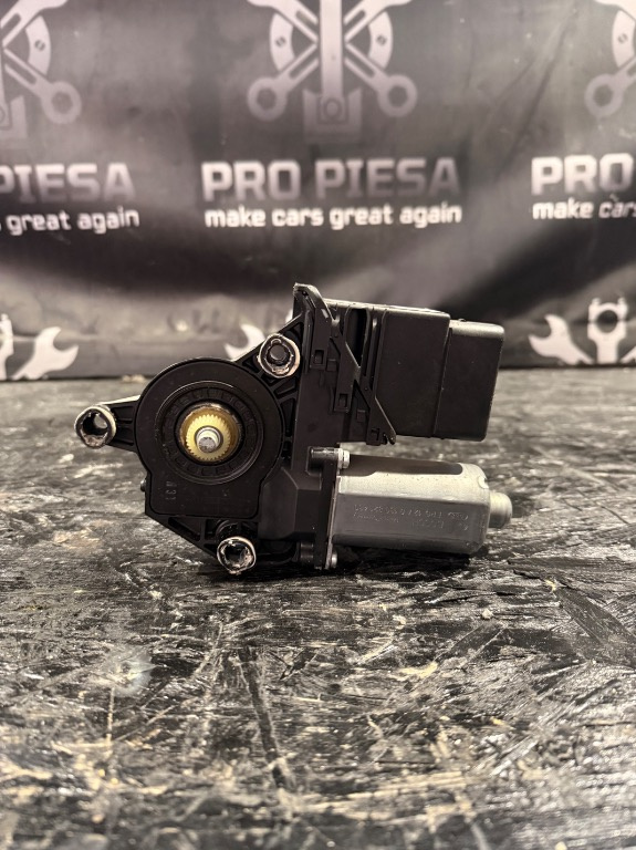 Motoras geam electric Volkswagen Golf 5 spate dreapta - Cod 1K0 959 704 (Plus, Eos, Touran) - imagine 2