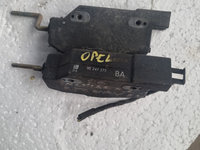 Motoras inchidere usita rezervor Opel Calibra A Omega A Vectra A 90247273