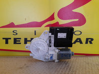 MOTORAS MACARA DREAPTA FATA AUDI A3 2003-2012