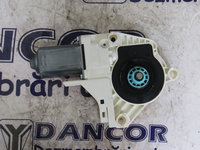 MOTORAS MACARA DREAPTA FATA AUDI A6 C7 / AN 2011- COD 8K0959802B