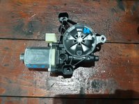 Motoras macara dreapta fata Skoda Octavia 3 cod 5Q0959802B an 2013 2014 2015