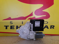 MOTORAS MACARA DREAPTA SPATE AUDI A3 2003-2012