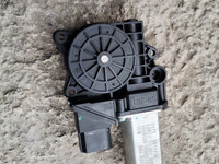 Motoras macara dreapta spate bmw e87 E90 cod 71001603