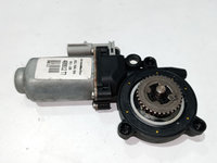 Motoras macara geam dreapta spate Jeep Cherokee 2002 – 2007