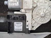 MOTORAS MACARA GEAM DREAPTA SPATE VW TIGUAN [2009] COD OEM 5N0959701