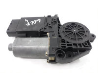 Motoras macara geam sx ant / dx post Audi A8 SH BOSCH 0130821764