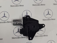 Motoras macara stanga spate mercedes w205 w2139060502