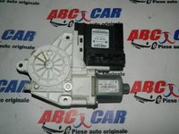 Motoras macara usa dreapta fata VW Golf 5 cod: 5M1037402C