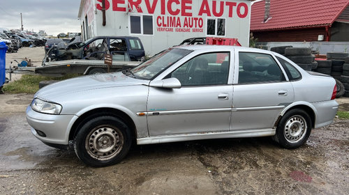 Motoras stergator Opel Vectra B 2000 berlina 1,6 benzina