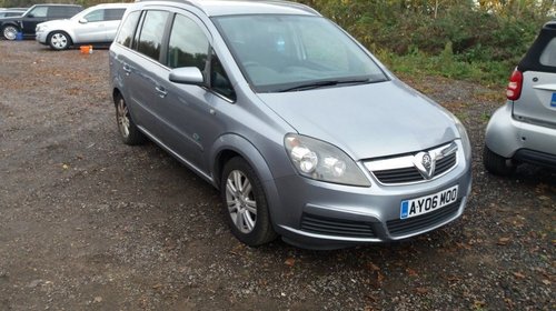 Motoras stergator Opel Zafira 2006 Zafira B 1