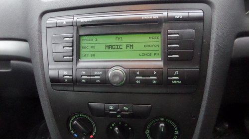 MP3 Auto Original Skoda Octavia 2 din 2008