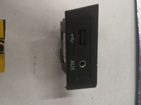 Mufa usb/auxiliara SKODA RAPID II (NH3) [ 2012 - > ] OEM 5jb0357279b9