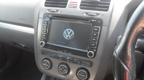 Navigatie auto VW Golf V, an 2004, touch screen, loc card, gps, telecomanda