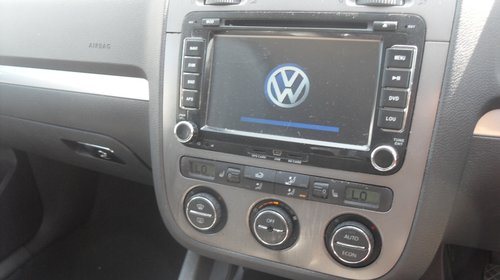 Navigatie auto VW Golf V, an 2004, touch screen, loc card, gps, telecomanda