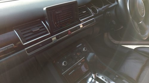 Navigatie consola mmi Audi A8 3.0tdi quattro asb 233hp 2002-09 motor a