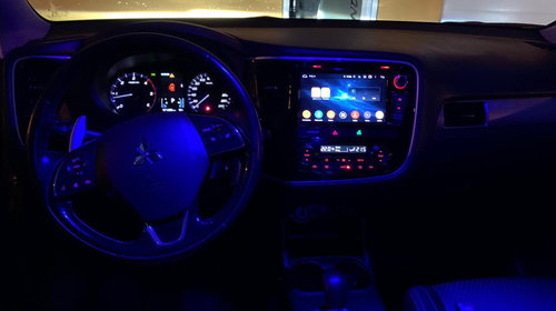 Navigatie dedicata Mitsubishi Outlander 2013-2020 cu Android 10