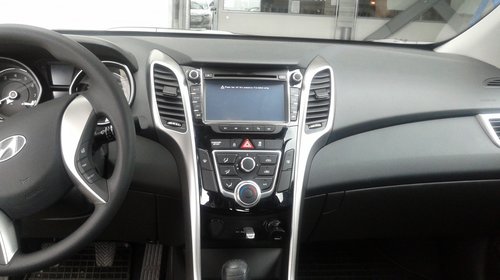 Navigatie Hyundai I30 (2012-2016) cu Android,