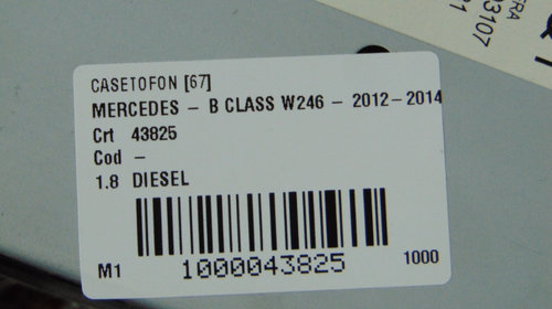 Navigatie Mercedes B Class din 2014. Cod piesa: 2469008710 si A2469010802 si A2129020508