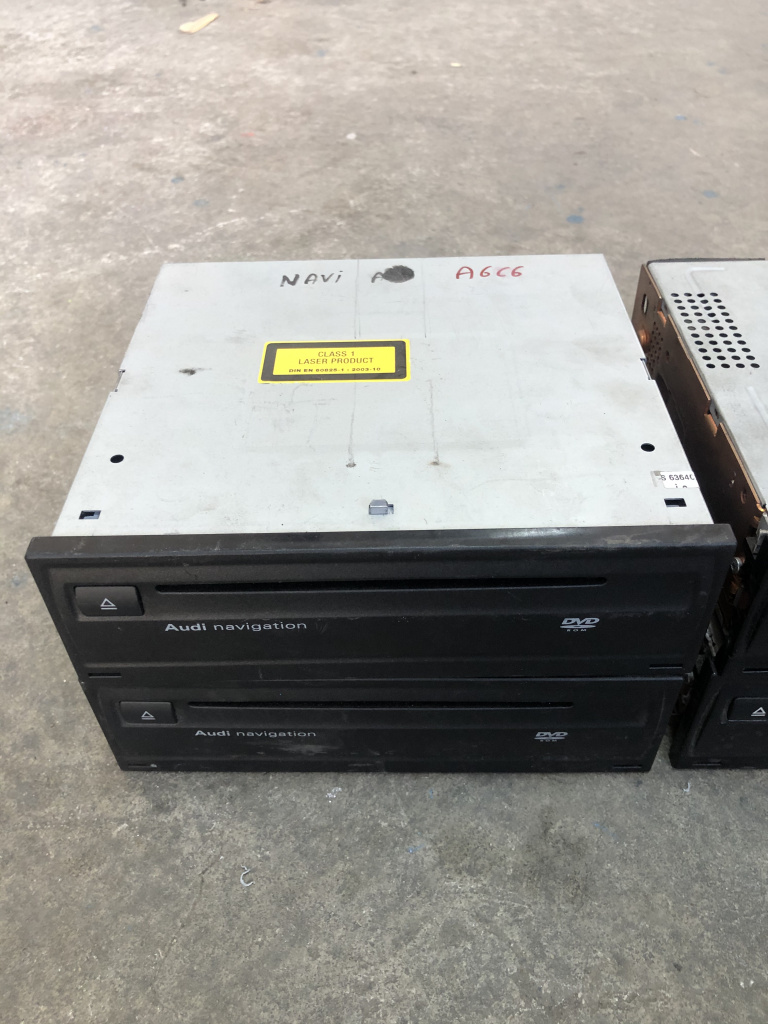 Navigatie MMI 2G Audi A4,A5,A6,A8,Q7 4E0919887 M, L, 4E0910887 T