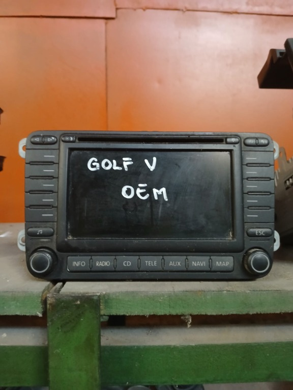 Navigatie originala Volkswagen Golf 5 - imagine 1