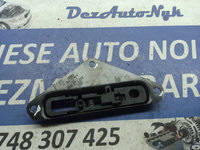 Încuietoare capota dreapta fata Audi A4 B6 cabrio 8H0871398 2000-2005