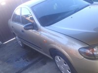 Nissan Almera ,culoare gri/ 2002-2006 stare foarte buna