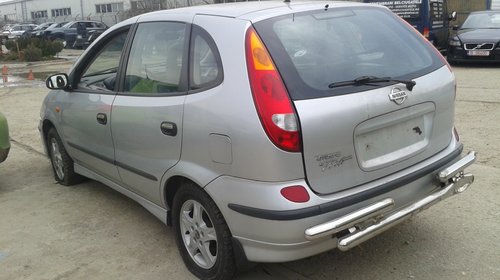 Nissan ALMERA TINO . 2000-2004 2,0i,