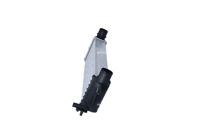 NRF Intercooler, compresor 30367 la ISUZ