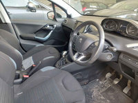 Nuca schimbator Peugeot 208 2012 HATCHBACK 1.6 HDI