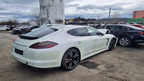 Nuca schimbator Porsche Panamera 2010 liftbac