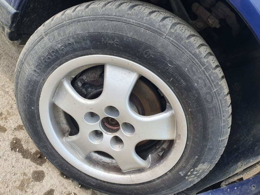 Oglinda dreapta completa Audi A4 B5 2000