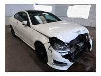 Oglinda dreapta completa Mercedes C-Class C204 2014 Coupe AMG Sport Edition 2.2 CDi