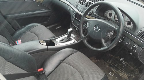 Oglinda dreapta completa Mercedes E-CLASS W211 2004 BERLINA E220 CDI