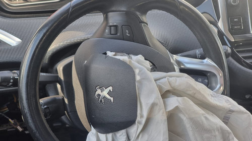 Oglinda dreapta completa Peugeot 208 2016 HatchBack 1.2 VTi HMZ (EB2F)