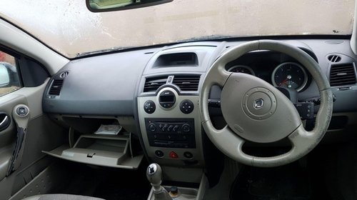 Oglinda dreapta completa Renault Megane 2004 COMBI 1.9