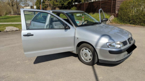Oglinda dreapta completa Seat Ibiza 2001 Hatchback Benzina