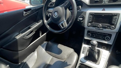 Oglinda dreapta completa Volkswagen Passat B6 2010 COMBI facelift 2.0 TDI
