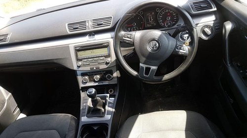 Oglinda dreapta completa Volkswagen Passat B7 2011 COMBI 2.0