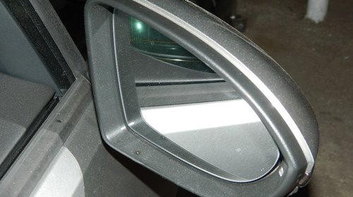 Oglinda dreapta Volkswagen Golf 7