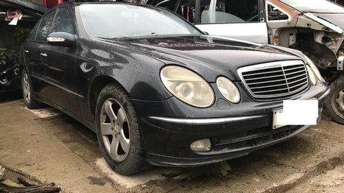 OGLINDA MERCEDES E-CLASS ( W211 ) 2007