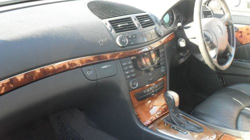 Oglinda retrovizoare interior Mercedes E-CLASS W211 2004 Berlina 2,2