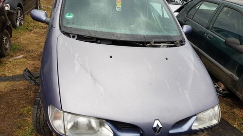 Oglinda retrovizoare interior Renault Scenic 