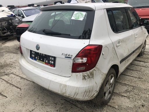 Oglinda retrovizoare interior Skoda Fabia II 2009 