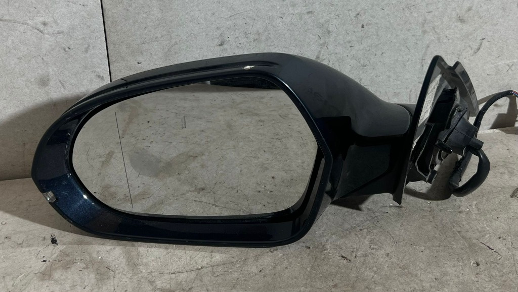 OGLINDA STANGA AUDI A6 C7 2016 E1021143 sh de vanzare - #979234736