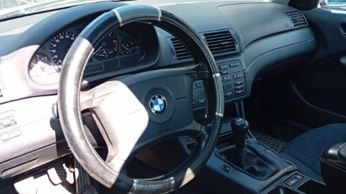 Oglinda stanga completa BMW E46 2002 limuzina 1.9