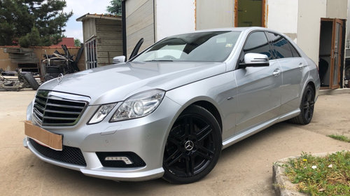 Oglinda stanga Mercedes E220 cdi W212 an 2009