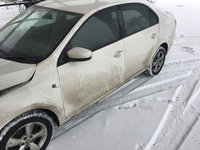 Oglinda stanga skoda rapid 2014 din dezmembrari