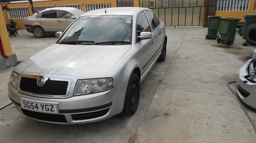 Oglinzi skoda superb