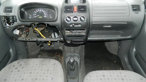 Opel Agila , 2000-2003